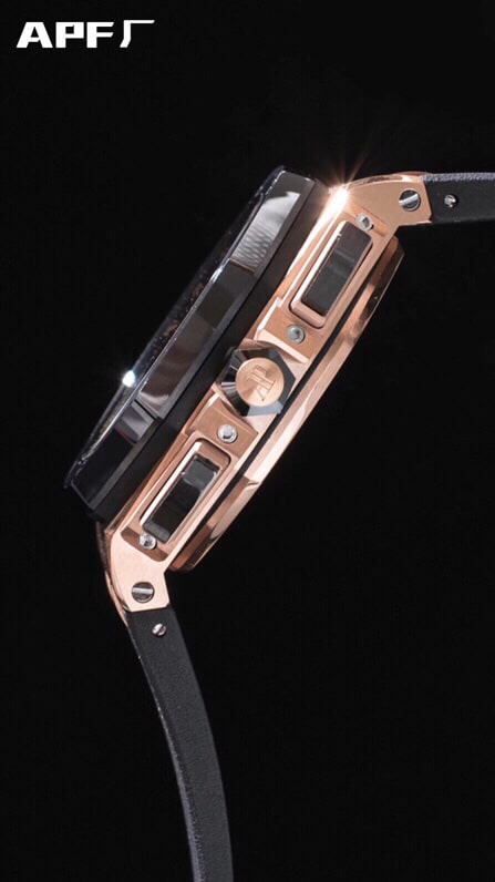 top-tier replicaAPFAudemars PiguetRoyal Oak offshore rose goldblack dial26400 watch side view