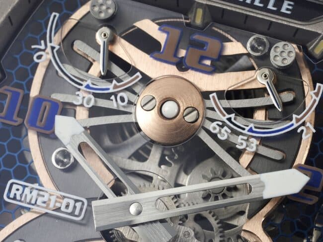 top-tier super cloneRichard Millerose gold creates a real wrist aircraft RM 21-01 aerodynamic tourbillon watch detail shots