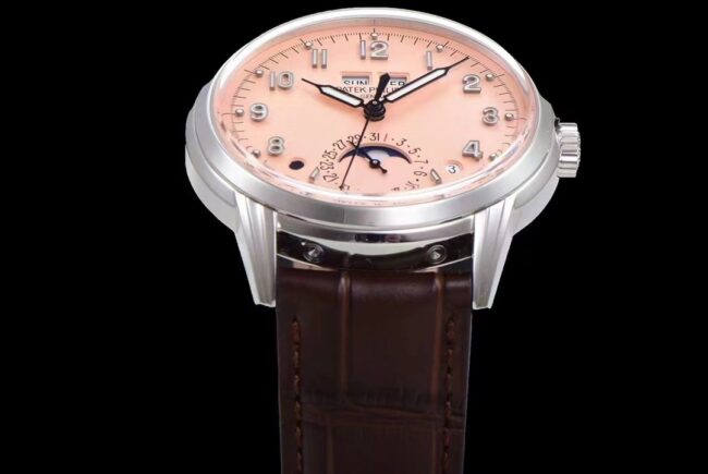 The big factory high-quality replicaGR spends a lot of money to create a classic timepiece—Patek Philippe pink 5320G-001 super complex timepiece with a diameter of 40 mm detail shots