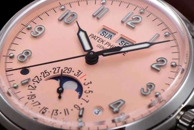The big factory high-quality replicaGR spends a lot of money to create a classic timepiece—Patek Philippe pink 5320G-001 super complex timepiece with a diameter of 40 mm detail shots
