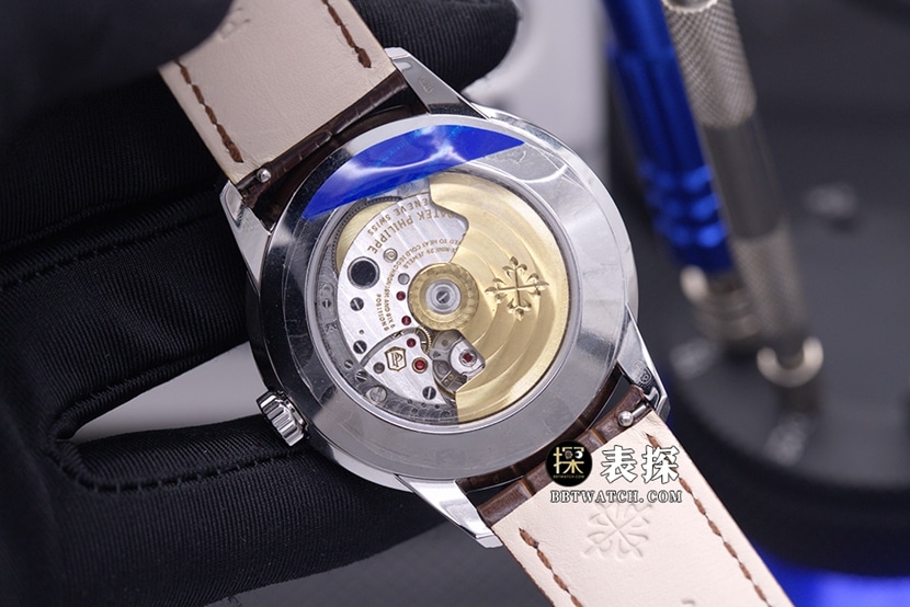 GR factory complex function Patek Philippe1:1replica watch lume milk white dialmoon phaseleather strap model 5320G-001caseback live photo