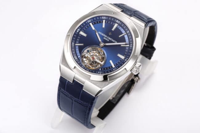Top BBR Vacheron Constantin Overseas tourbillon, peak appearance, king of steel watches, blue dial, front view