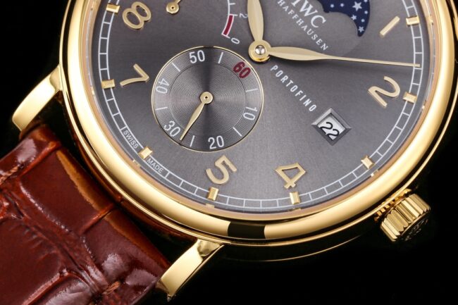 top-tier replicaTWAIWC Portofino series gray plate IW516409 see-through bottom watch detail shots