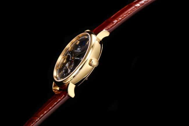 top-tier replicaTWAIWC Portofino series gray plate IW516409 see-through bottom watch side view