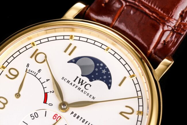 top-tiersuper cloneTWAIWC Portofino series white dialIW516409 see-through bottom watch detail shots