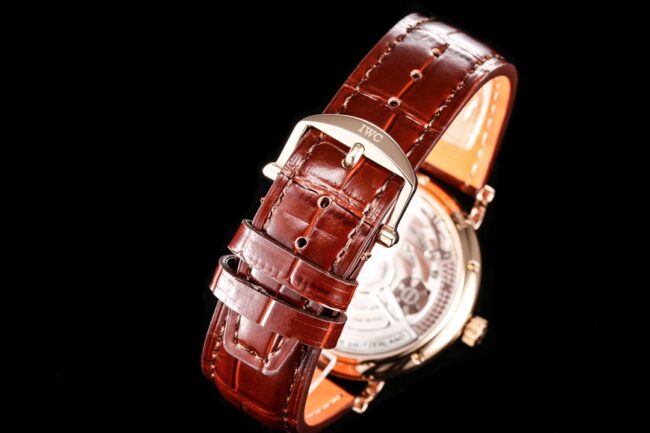 top-tiersuper cloneTWAIWC Portofino series white dialIW516409 see-through bottom watch clasp picture