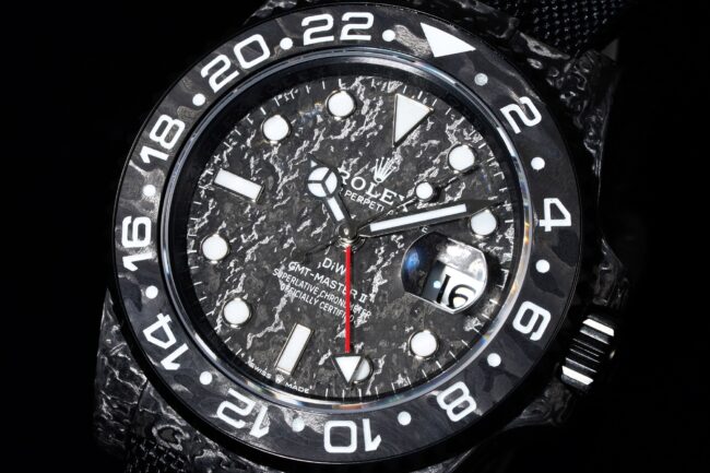 Big factory high-quality replicaVS new product RolexGMT-Master carbon fiber case with hard appearance front view