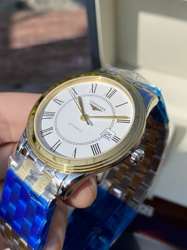 top-tiersuper cloneLongines military flag series white steel Swiss carved movement couple watch front view