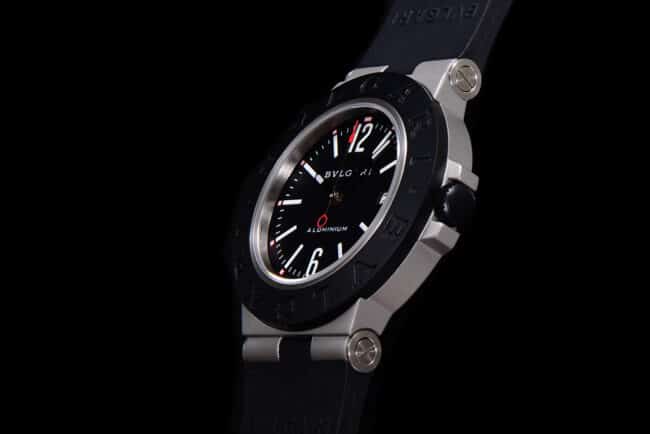 top-tiersuper cloneBvlgariAluminum series black dial men's watch side view
