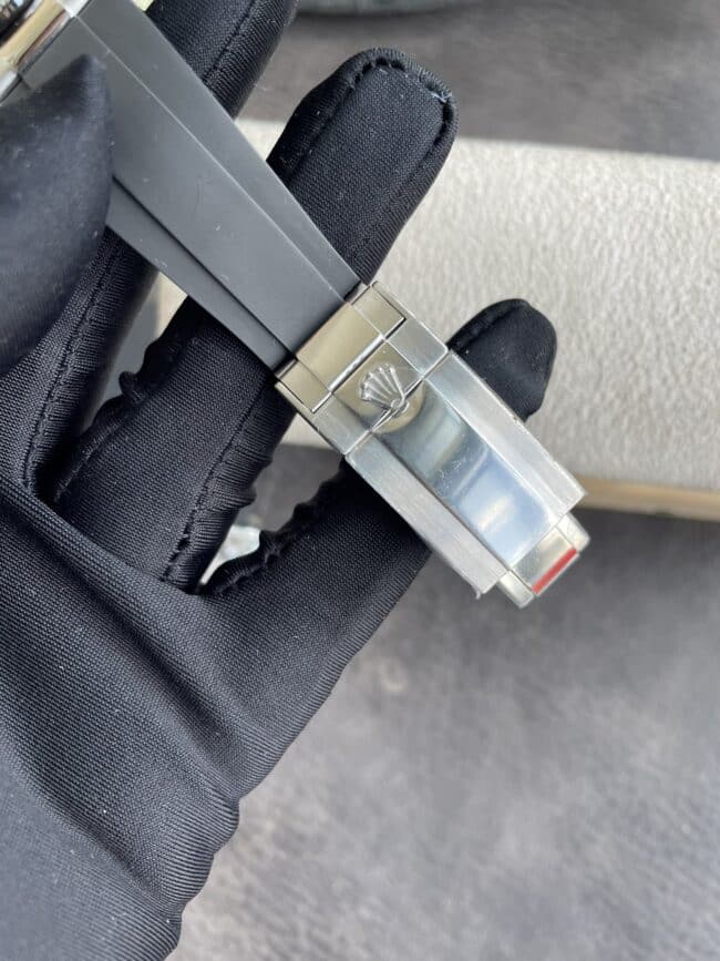top-tiersuper cloneC factory Rolex new gray plate white goldDaytona4130movement men's watch clasp picture