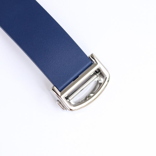 top-tiersuper cloneCartierGF Santos rubber strap men's watch clasp picture