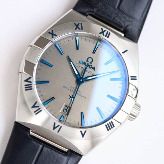Front view of OmegaOROEM's new model Seamaster 8800movement watch