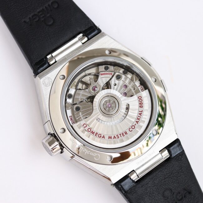 top-tier replicaOmegaOR constellation series stainless steel 39mm watch movement picture