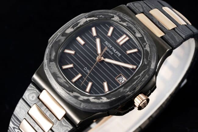 The aesthetic presentation of Patek Philippe Nautilus5711 carbon fiber is reshaped by DiW to produce a watch front view
