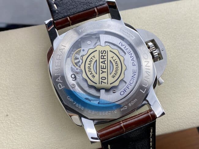Dachang high-quality replicaPanerai white steel green dialPAM1116 watch movement picture