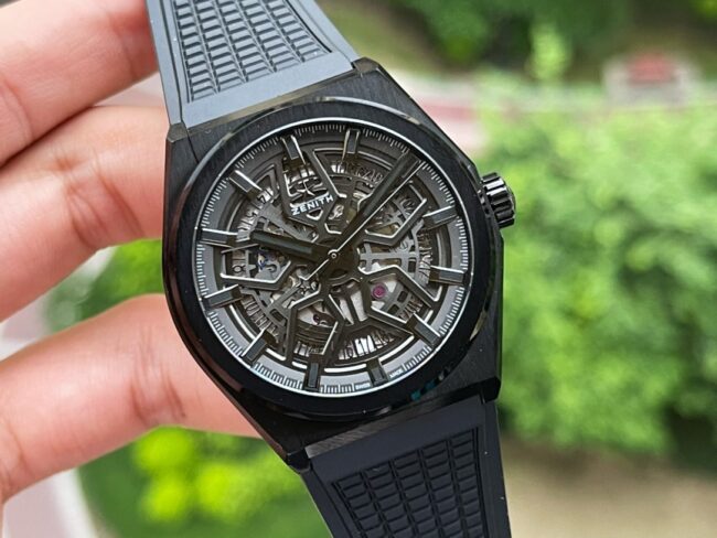 Big factory high-quality replicaLF Zenith black dialDEFY series new upgraded version men's watch front view
