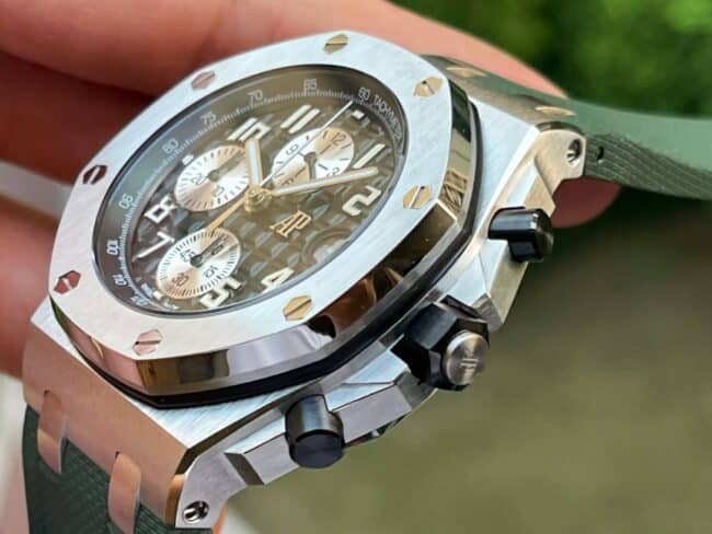 Top APF factory new color Audemars Piguet Royal Oak Offshore 26238 series 42mm watch side view