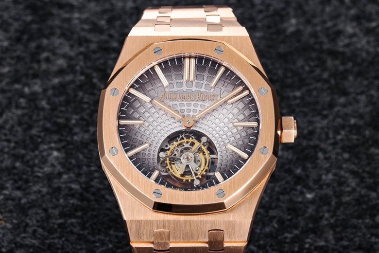 The top-tiersuper cloneR8 factory recently released the new 2022 Audemars Piguetrose gold gray dial Royal Oak self-winding tourbillon watch front view