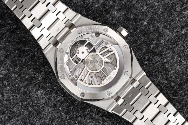 top-tier replicaR8 factory 2022 Audemars Piguet gray plate Royal Oak self-winding tourbillon men's watch movement picture