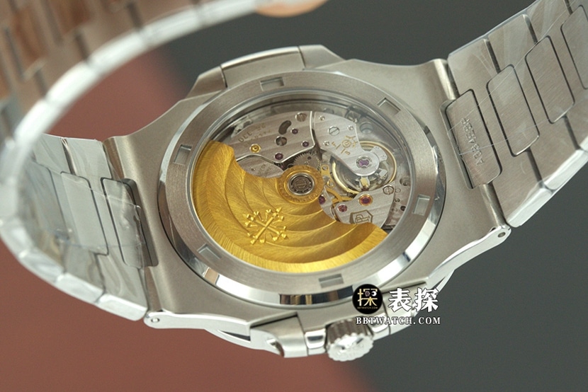 3K Factory sporty and elegant Patek Philippe1:1replica watch lumegreen dialsteel bracelet model 5711/1A-014caseback live photo