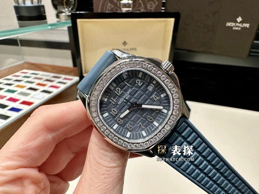 MMA factory Patek Philippe5067A grenade top-tier 1:1super watch ladies blue dial diamond rubber model picture and price front live photo