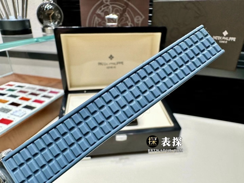 MMA factory Patek Philippe5067A grenade top-tier 1:1super watch ladies blue dial diamond rubber model pictures and prices braceletlive photos