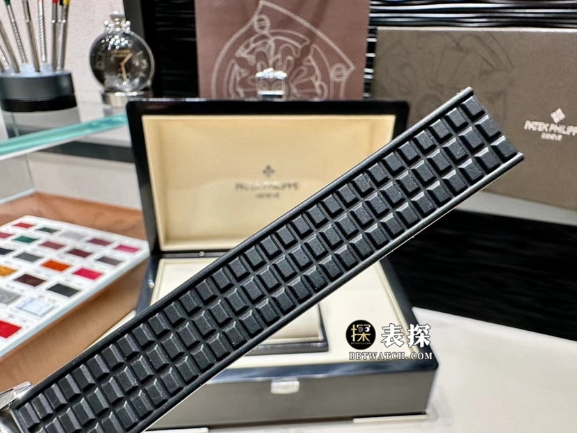 MMA factory Patek Philippe5067A1:1super watch ladies black dial rubber model pictures and prices braceletlive photos
