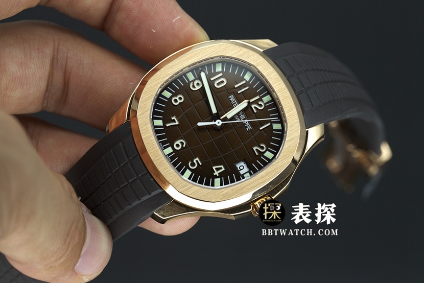 WY factory Patek Philippe1:1super watch black dial white needle rubber model picture and price front live photo