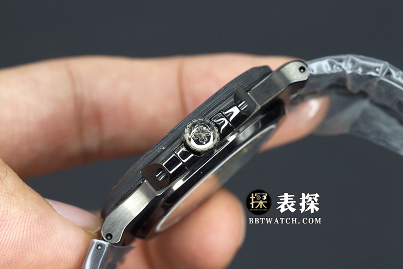 DiWPatek Philippe sporty and elegant watch black dial white needle steel bracelet model pictures and prices side live photo