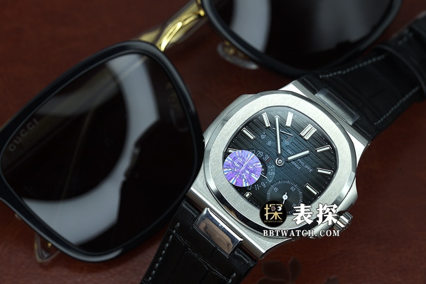 GR factory Patek Philippe sporty elegant 5712top-tier 1:1high-quality watch men's black dialleather strap model pictures and prices front live photo