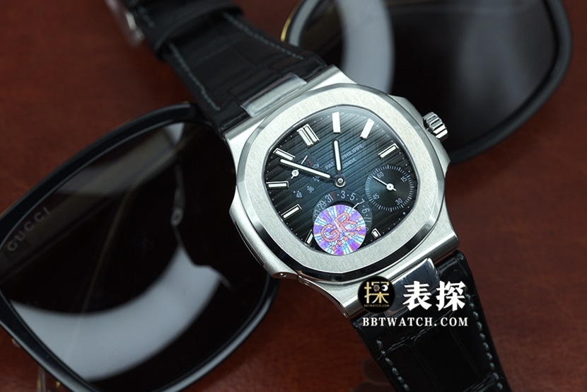 GR factory Patek Philippe sporty elegant 5712top-tier 1:1high-quality watch men's black dialleather strap model pictures and prices front live photo