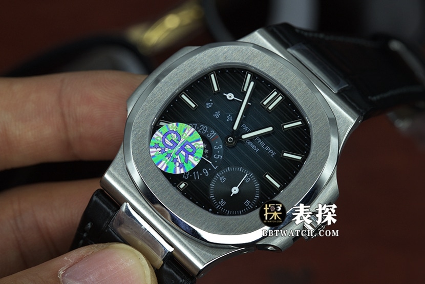 GR factory Patek Philippe sporty elegant 5712top-tier 1:1high-quality watch men's black dialleather strap model pictures and prices front live photo
