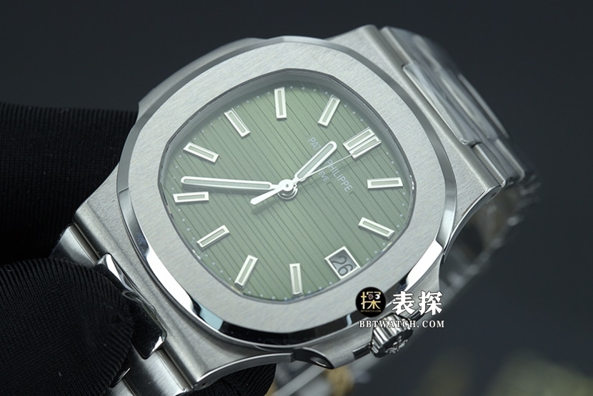 PPF FactoryPatek Philippe sporty and elegant top-tier watch men's olive green Nautilussteel bracelet picture and price front live photo