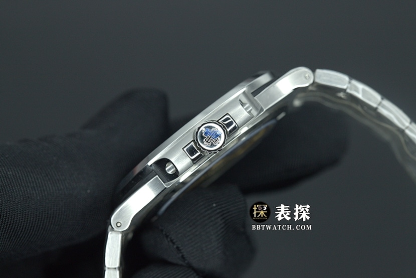 3KPatek Philippe sporty and elegant watch men's blue sunburst dial steel bracelet model pictures and prices side live photo