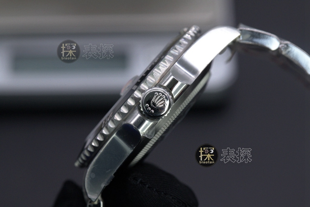 C factory Rolex men's Submariner type watch black dialsteel bracelet model m126610ln-0001 side view