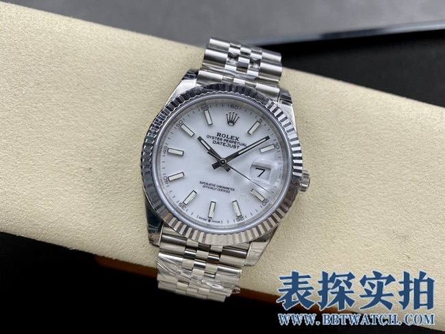VSRolex log top-tiersuper clone41MM watch_How much does it cost_Pictures_How is the workmanship? Front