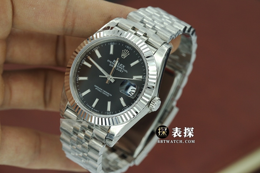 VSRolex men's factory high-quality replicablack dial log 41MM watch m126334-0018side live photo
