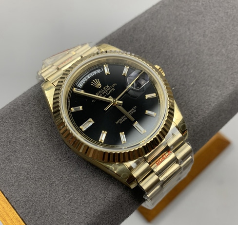 GMRolextop-tiersuper black rock candy watch front live photo
