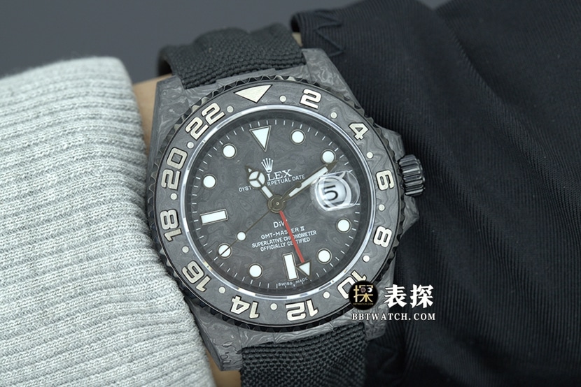 VS FactoryRolex1:1top-tier watch men's carbon fiber leather strap model pictures and prices wearing live photos