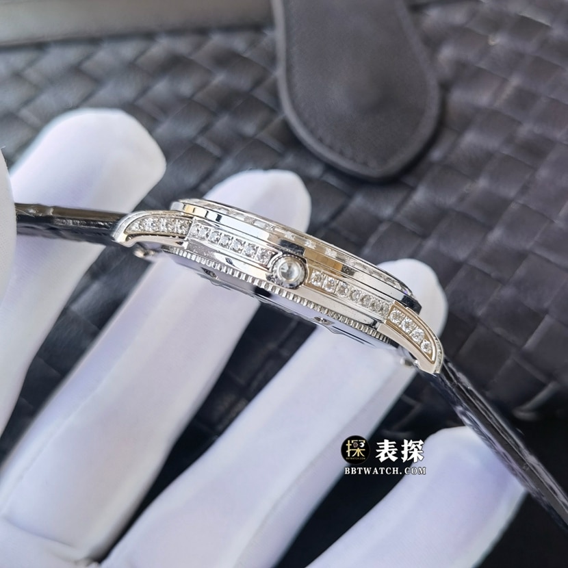 TW factory Vacheron Constantin 81760/000G-98621: 1top-tier watch diamond disc leather strap model pictures and prices side live photo