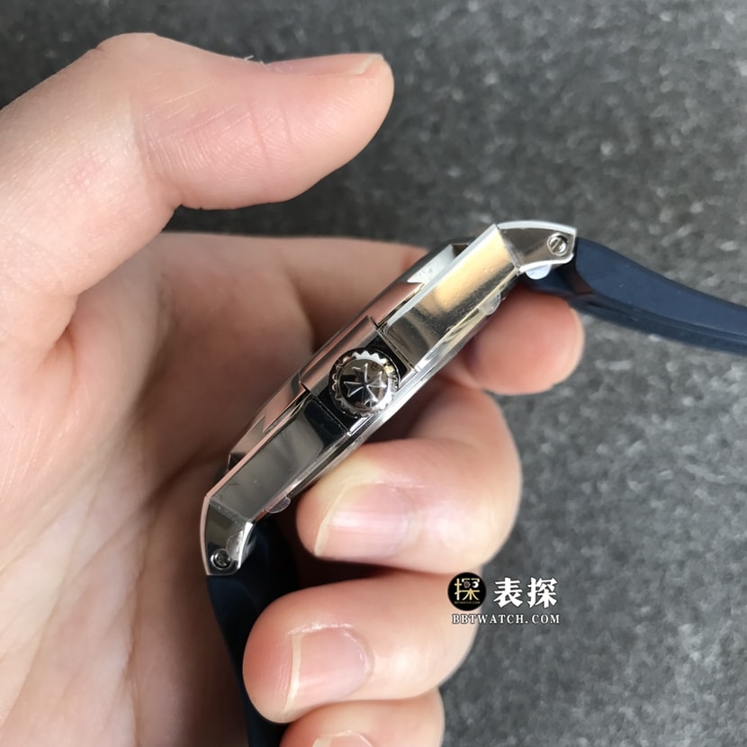 MKS FactoryVacheron Constantin top-tier watch men's black dial rubber model pictures and prices side live photo
