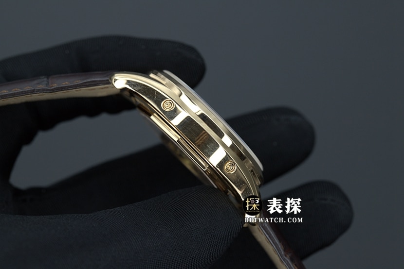 ZF Factory Vacheron Constantin Woodland Model Top collectible watches Men's Full Calendar Moon Phase strap models Pictures and Prices Side by Side Actual Pictures