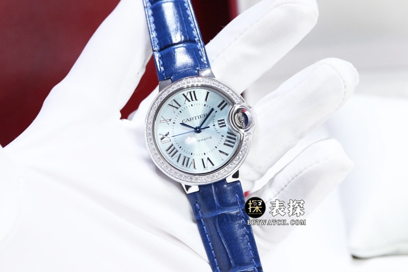 GTG factory Cartier blue balloon top-tier watch ladies blue dial diamond leather strap model pictures and prices front live photo