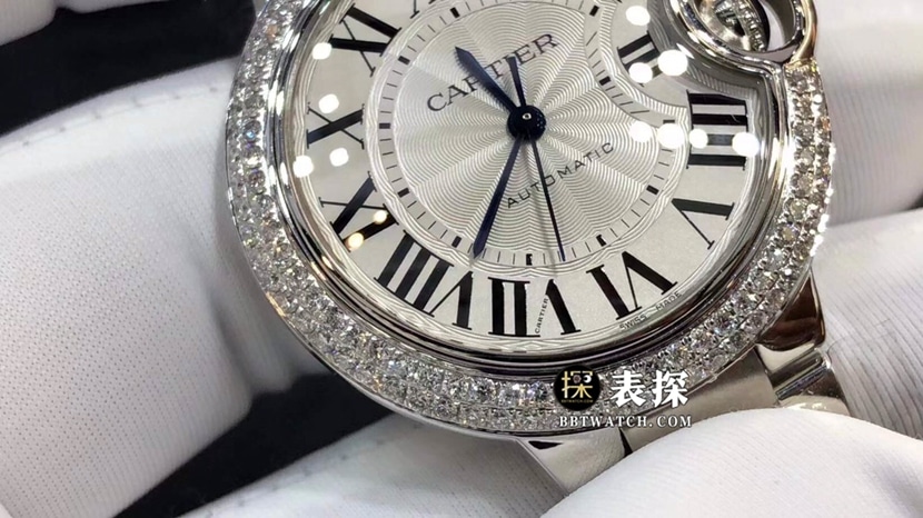 Cartier Blue Balloon top-tier watch women's white dial diamond steel bracelet model pictures and prices side live photo