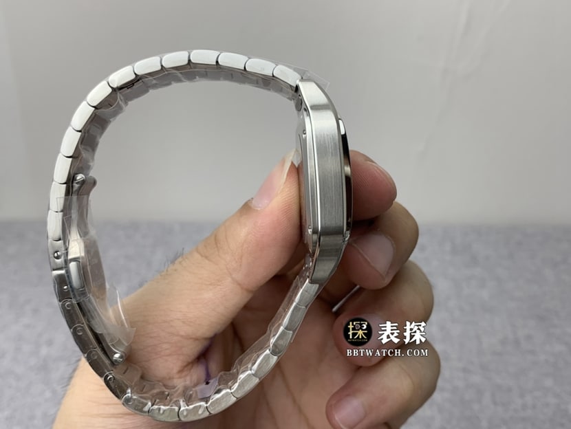 GF FactoryCartier Santos top-tier watch ladies silver white dialsteel bracelet model pictures and prices side live photo