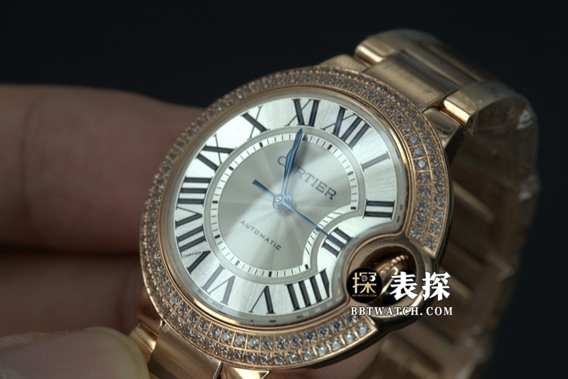 V6 factory Cartier blue balloon top-tier high-quality watch ladies white dial blue needle steel bracelet model pictures and prices front live photo