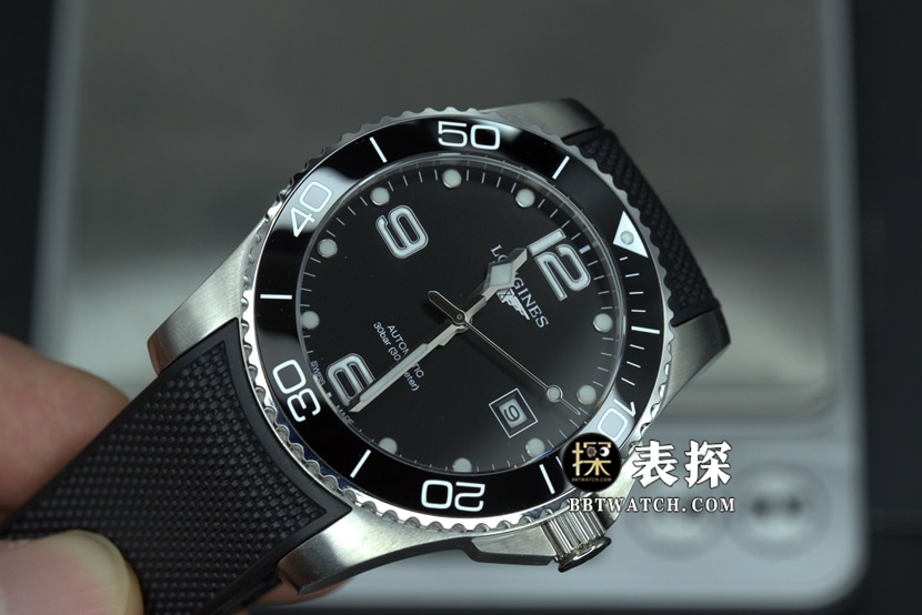 ZF FactoryLongines Concas top-tier watch men's black dial rubber model pictures and prices front live photo