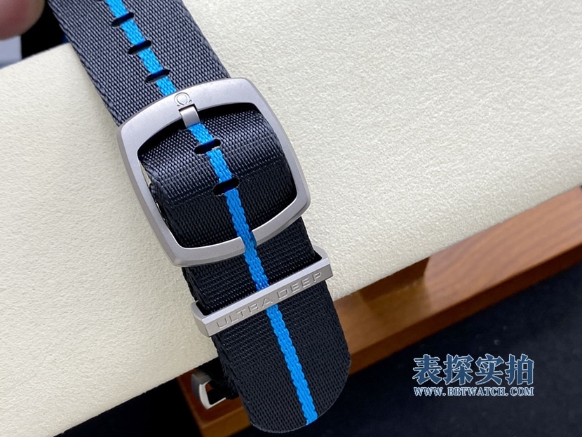 top-tier Omega Titanium Aquaman Collector's Edition launched clasp