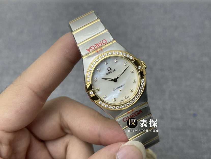3S factory Omega Constellation top-tier watch women's white mother-of-pearl plate yellow gold diamond steel bracelet model pictures and prices front live photo