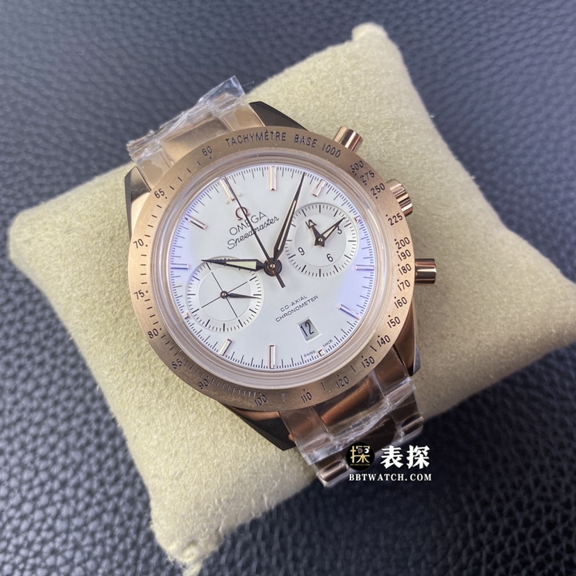 BF factory Omega Speedmaster top-tier watch men's silver panda dial steel bracelet model pictures and prices front live photo